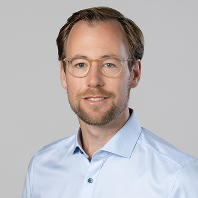 Dr. Christian Briem